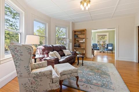 20 Pratt, Reading, MA 01867 photo 11