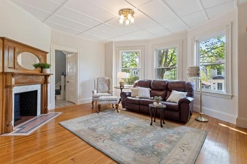 20 Pratt, Reading, MA 01867 photo 12