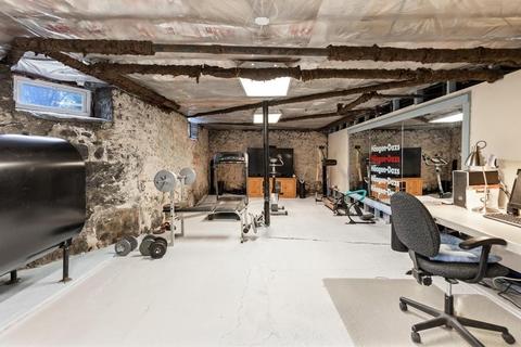 20 Pratt, Reading, MA 01867 photo 35