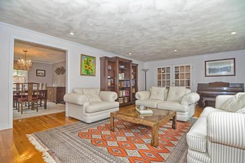 10 Brookfield Rd, Dover, MA 02030 photo 8