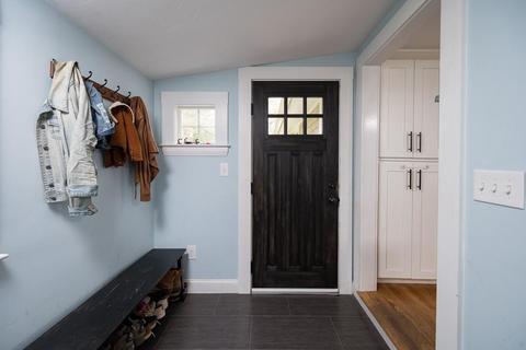 10 Fallons Point Rd, Hanson, MA 02341 photo 3