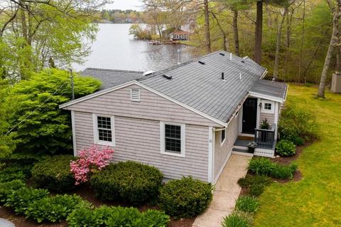 10 Fallons Point Rd, Hanson, MA 02341 photo 2