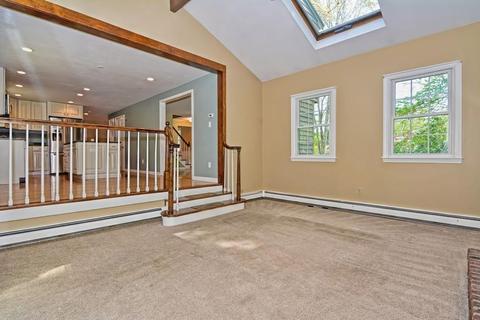 792 Ware St, Mansfield, MA 02048 photo 8