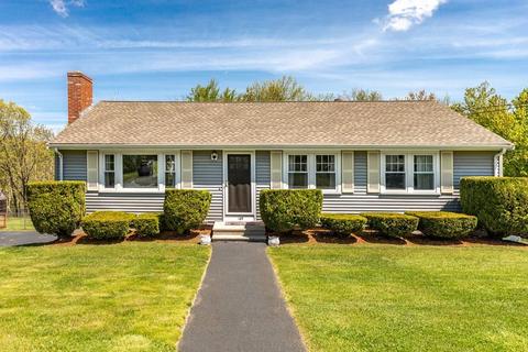 169 Summer St, Maynard, MA 01754 photo 2