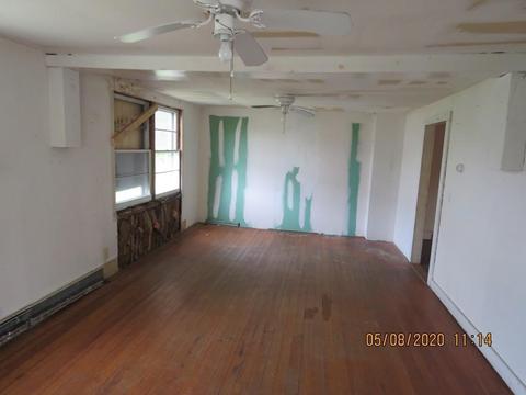21 Clinton St, Easthampton, MA 01027 photo 15