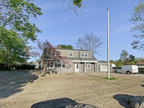 85 Fatima Dr, Warren, RI 02885 photo 3