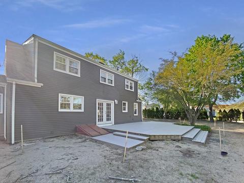 85 Fatima Dr, Warren, RI 02885 photo 9