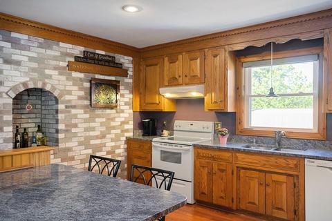 7 Jonathan Ln, Townsend, MA 01474 photo 10