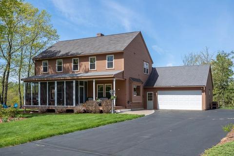 7 Jonathan Ln, Townsend, MA 01474 photo 2