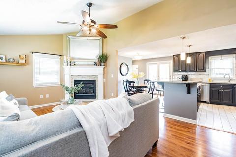 36 Deepfield Rd, Springfield, MA 01118 photo 6