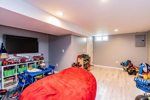 36 Deepfield Rd, Springfield, MA 01118 photo 28