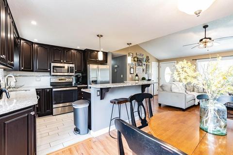 36 Deepfield Rd, Springfield, MA 01118 photo 13