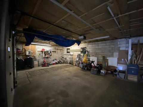 596 King Philip St, Fall River, MA 02724 photo 33