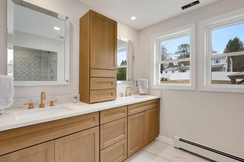 94 North St, Danvers, MA 01923 photo 15
