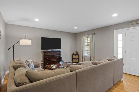 227 Cambridge St, Fall River, MA 02721 photo 3