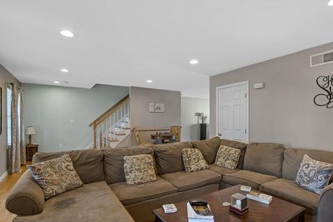 227 Cambridge St, Fall River, MA 02721 photo 5