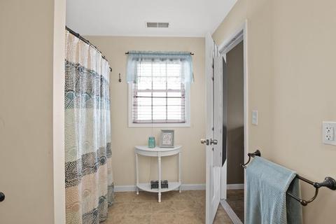 227 Cambridge St, Fall River, MA 02721 photo 11
