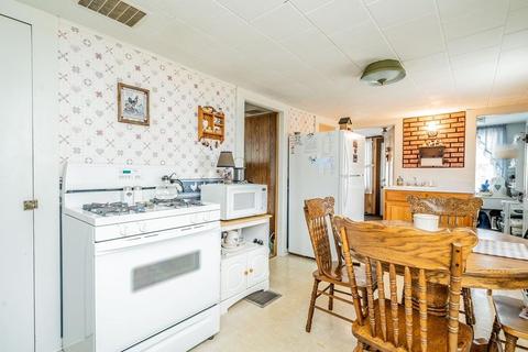 317 Chicopee St, Chicopee, MA 01013 photo 15