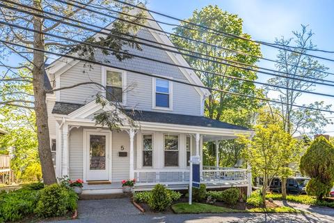 5 Gerry St, Marblehead, MA 01945 photo 1
