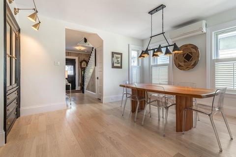 5 Gerry St, Marblehead, MA 01945 photo 12
