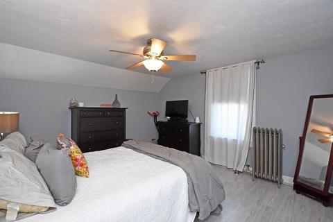 36 Whitmarsh Ave, Worcester, MA 01606 photo 13