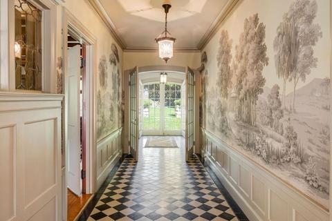 35 Cliff Rd, Wellesley, MA 02481 photo 11