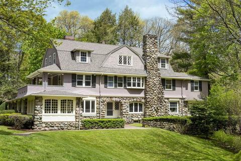 35 Cliff Rd, Wellesley, MA 02481 photo 1