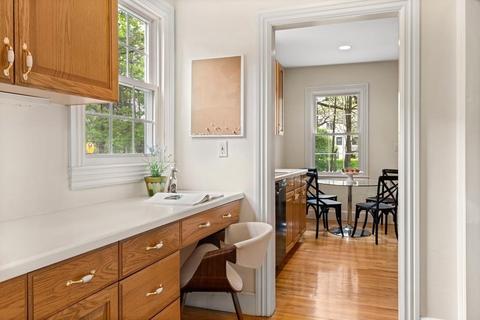 8 Upland Rd, Wellesley, MA 02482 photo 16