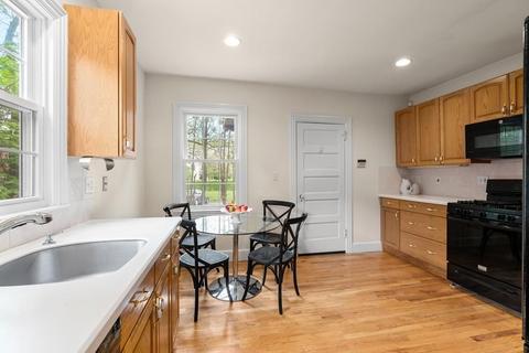 8 Upland Rd, Wellesley, MA 02482 photo 17