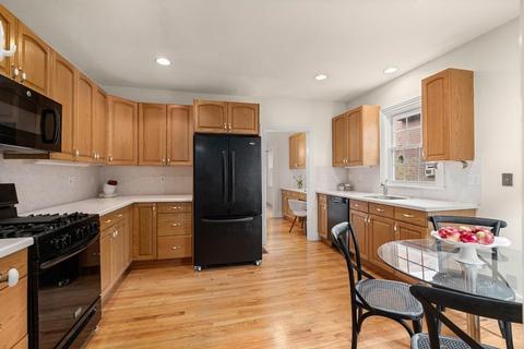 8 Upland Rd, Wellesley, MA 02482 photo 18