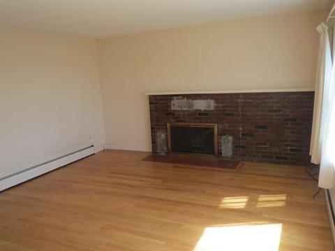 89 Jonathan St, Gardner, MA 01440 photo 13