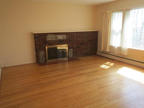 89 Jonathan St, Gardner, MA 01440 photo 14