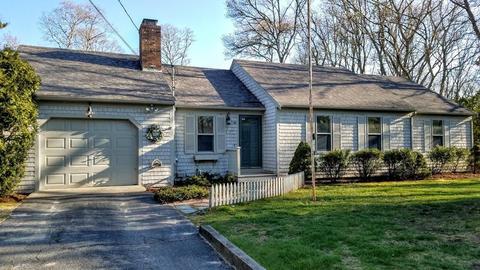 43 Valley Brook Rd, Centerville, MA 02632 photo 2