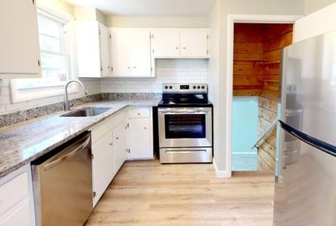 10 Middlesex St, Millis, MA 02054 photo 4