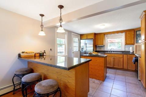 7 Cavanaugh Rd, Braintree, MA 02184 photo 8