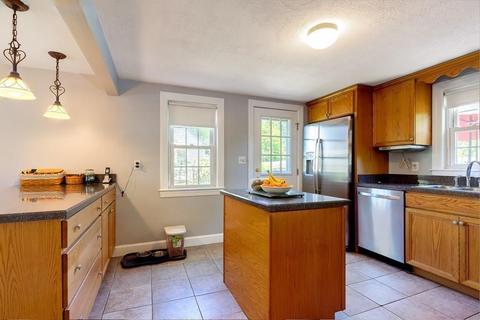 7 Cavanaugh Rd, Braintree, MA 02184 photo 4
