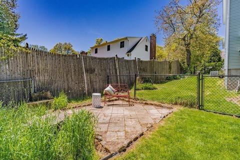 5 Gates Ave, Springfield, MA 01118 photo 9