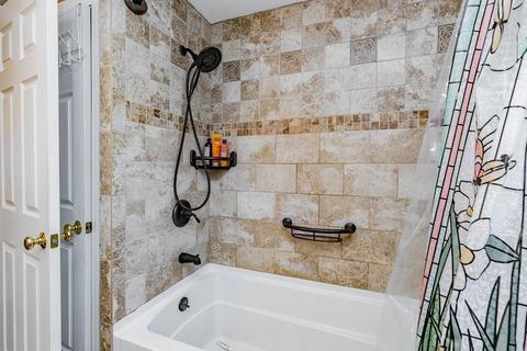 5 Gates Ave, Springfield, MA 01118 photo 27