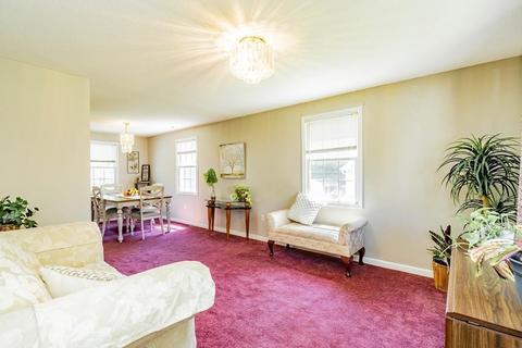 5 Gates Ave, Springfield, MA 01118 photo 25
