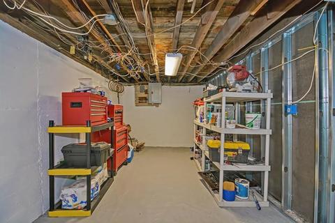 157 Emmett St, Fall River, MA 02721 photo 34