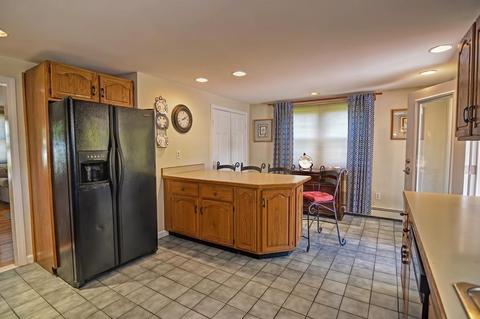 157 Emmett St, Fall River, MA 02721 photo 17