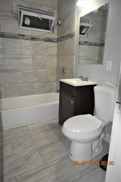 99 Princeton St, Springfield, MA 01109 photo 5