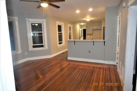 99 Princeton St, Springfield, MA 01109 photo 13