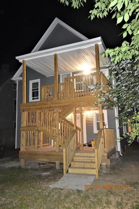 99 Princeton St, Springfield, MA 01109 photo 4
