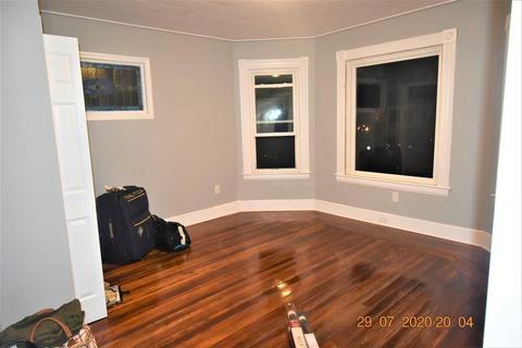 99 Princeton St, Springfield, MA 01109 photo 12