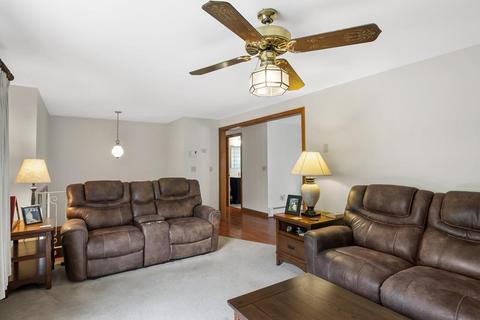 210 Progresso Ave, Woonsocket, RI 02895 photo 6