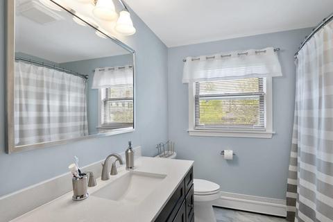 210 Progresso Ave, Woonsocket, RI 02895 photo 15