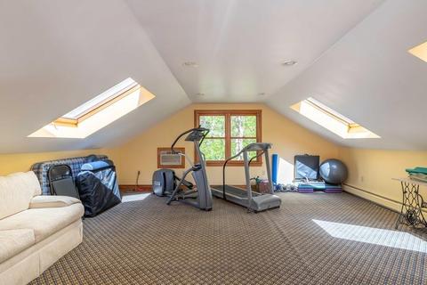 48 Winterberry Ln, Northampton, MA 01062 photo 34