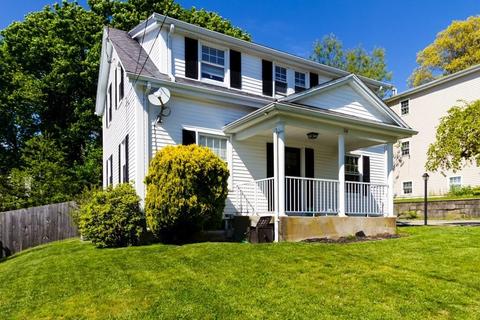 116 Montgomery St, Fall River, MA 02720 photo 1
