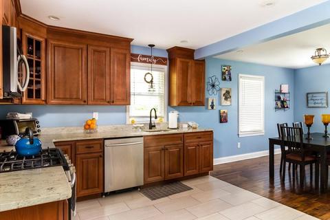 116 Montgomery St, Fall River, MA 02720 photo 5